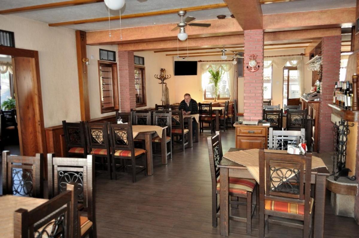 Spartak Family Hotel Smolyan Extérieur photo