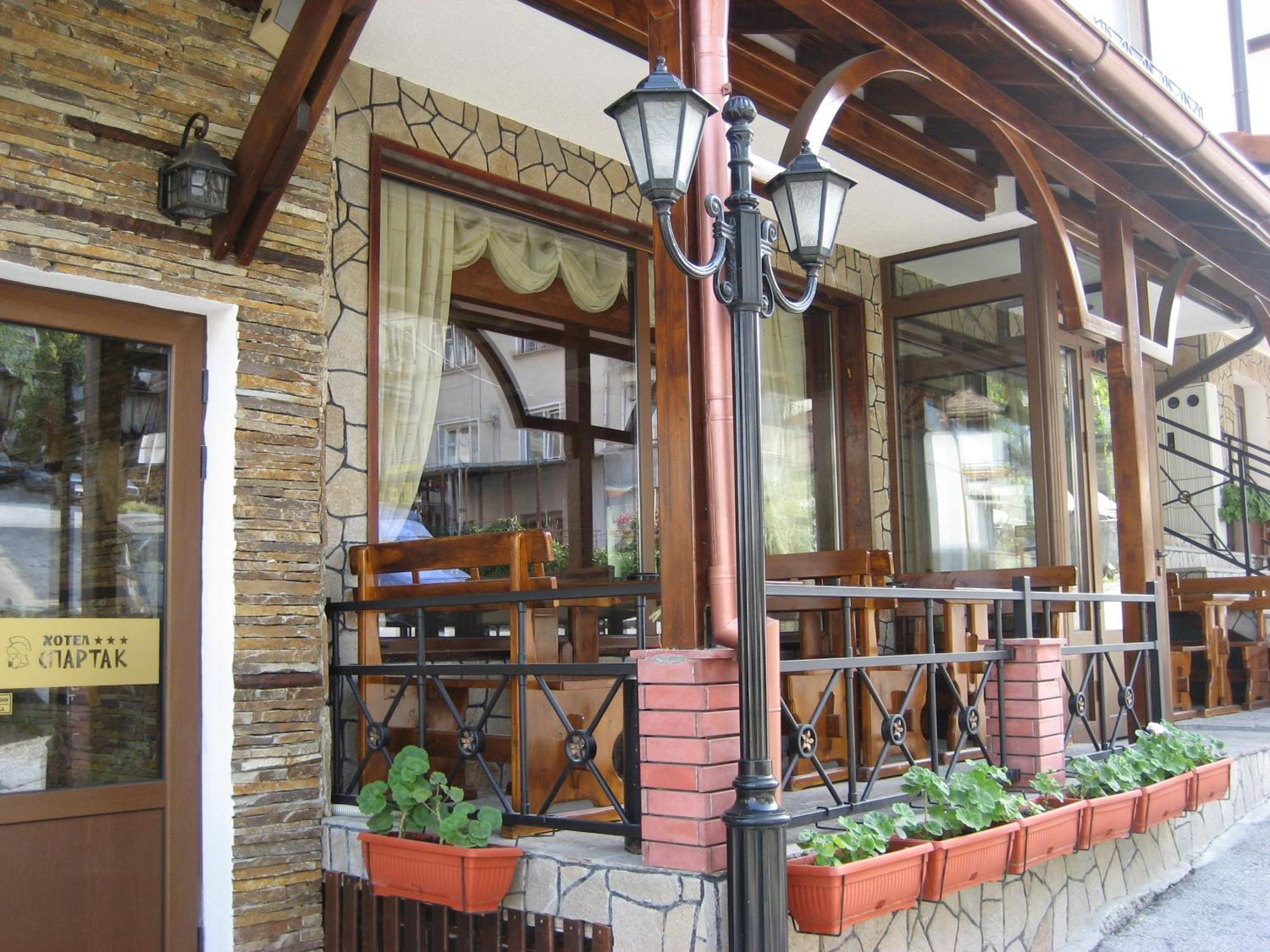 Spartak Family Hotel Smolyan Extérieur photo
